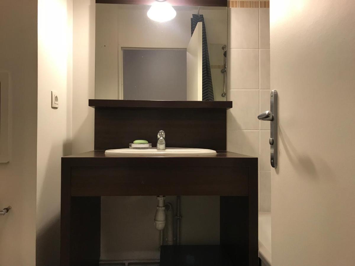 Studio 22M2 Rer Val D'Europe A 150M /Disney-Paris มองต์เตฮวา ภายนอก รูปภาพ